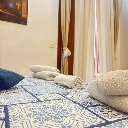 Decumani Prestige Nocleg ze śniadaniem