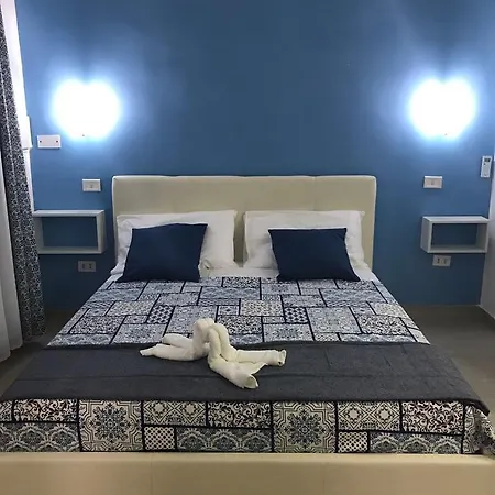 Decumani Prestige Nocleg ze śniadaniem 4*