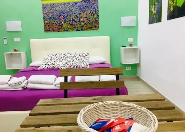 Decumani Prestige 4* נאפולי