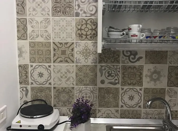 Decumani Prestige 4* נאפולי