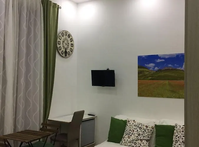 לינה וארוחת בוקר Decumani Prestige