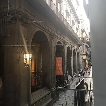 Decumani Prestige 4* Neapol